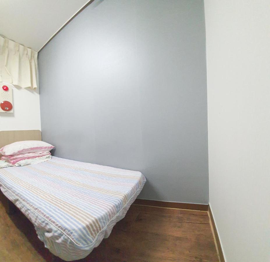 Apgujeong Home Seoul Exterior photo