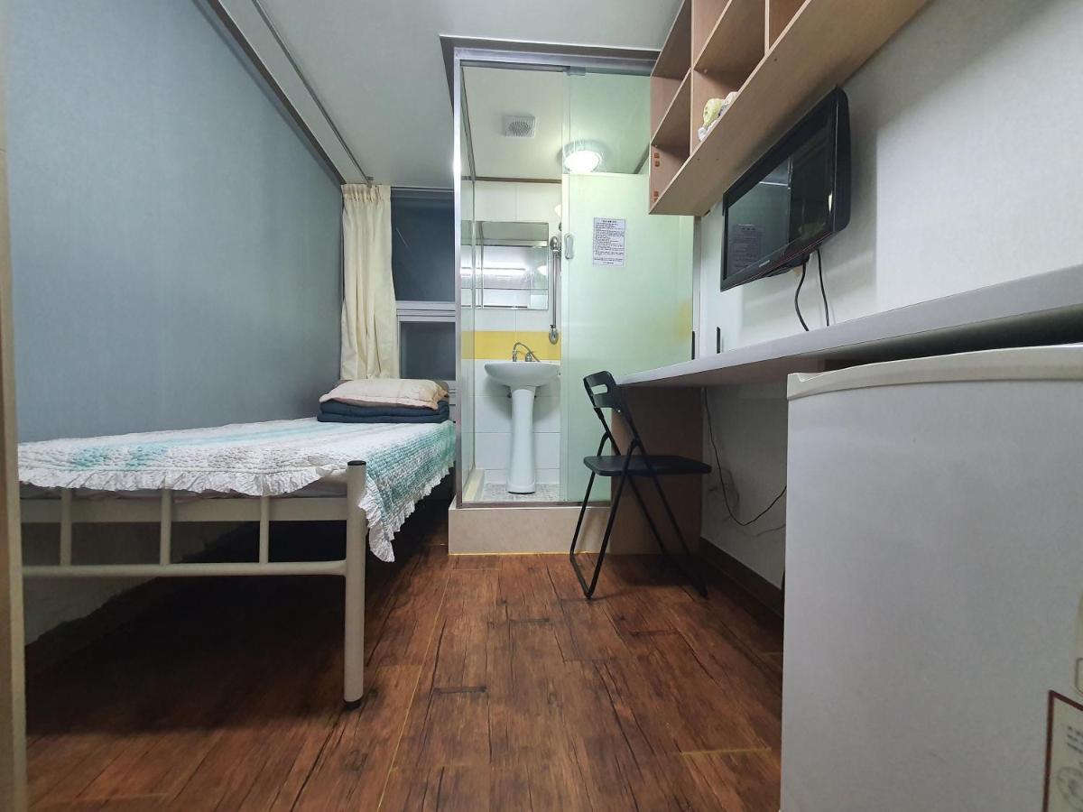Apgujeong Home Seoul Exterior photo