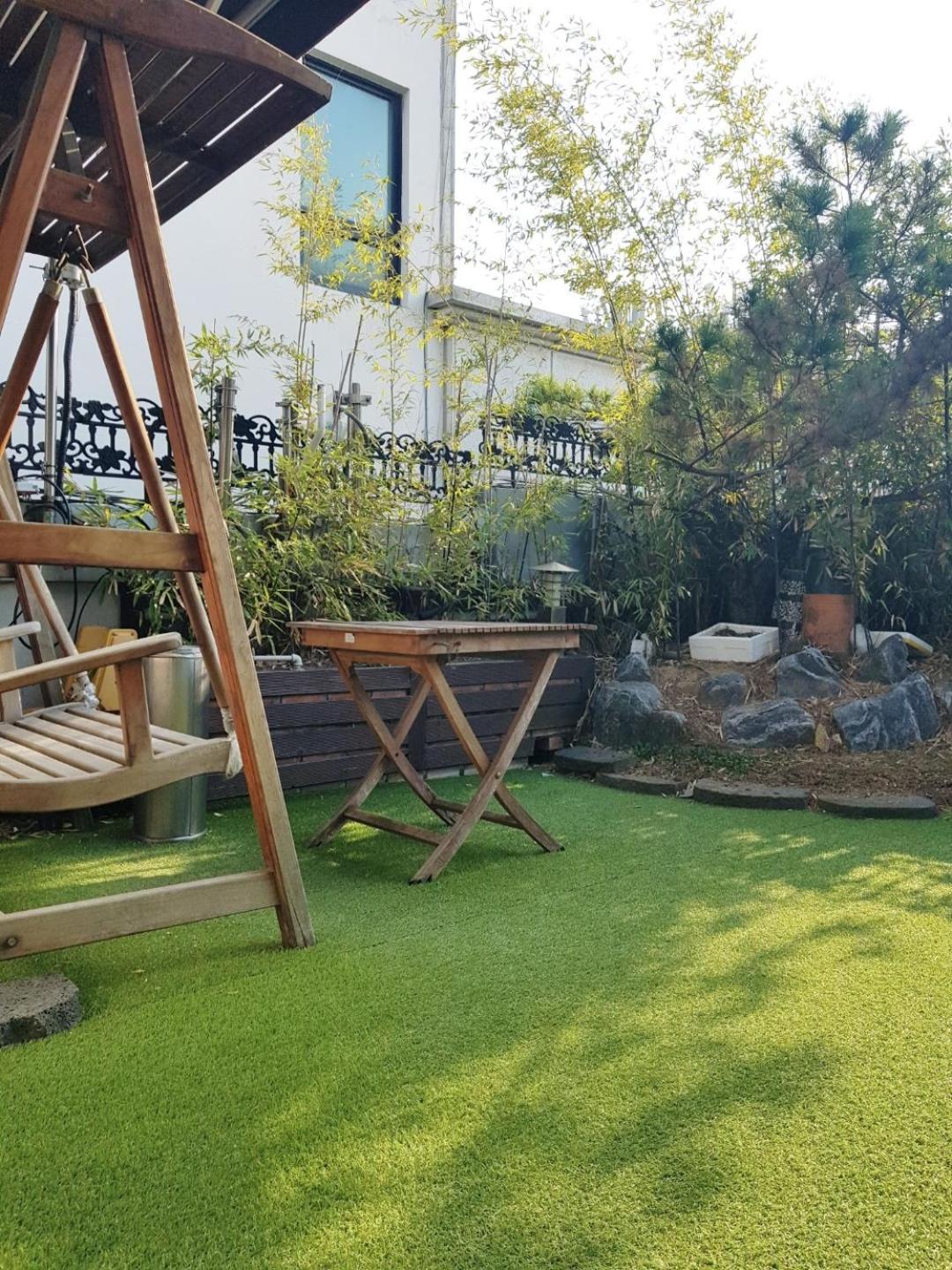Apgujeong Home Seoul Exterior photo